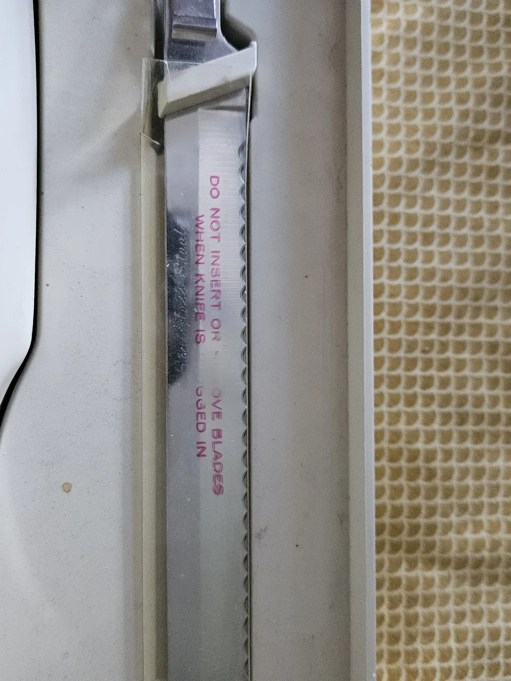 General Electric Electric Slicing Knife Wall Mounted - Almond